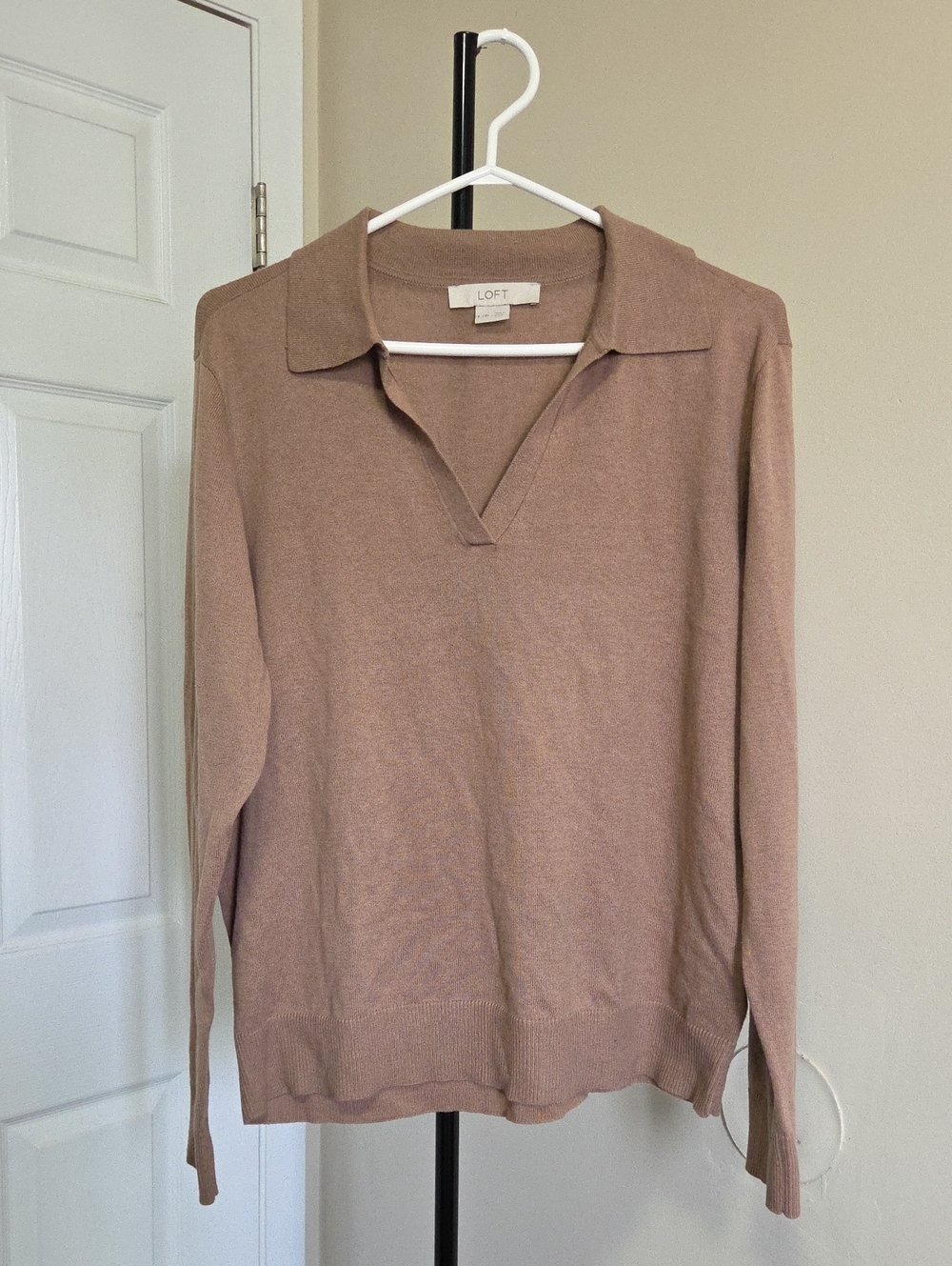 LOFT Cotton Blend Women's Dusty Tan Collared V-Neck Sweater
